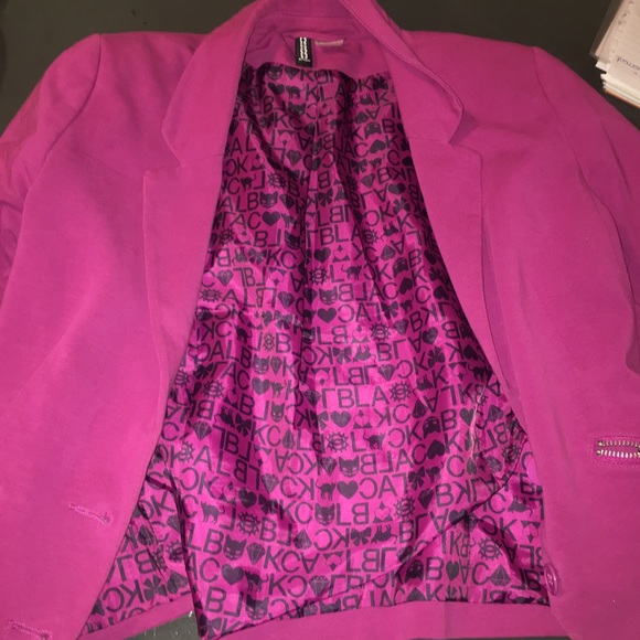 Almost new blazer fushia - Picture 3 of 4